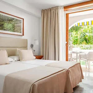 https://upper-apartamentos-parque-santiago-iv.in-canary-islands.com